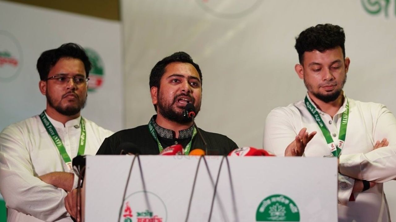 হামে শিশুমৃ’ত্যু সরকারের ব্যর্থতা, নিতে হবে দায়: নাহিদ ইসলাম