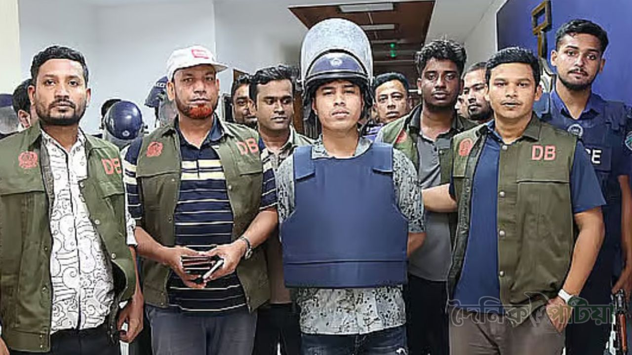 চাঁদাবাজি মামলায় চট্টগ্রামের শীর্ষ ‘সন্ত্রাসী’ ডেভিড ইমন পাঁচ দিনের রিমান্ডে