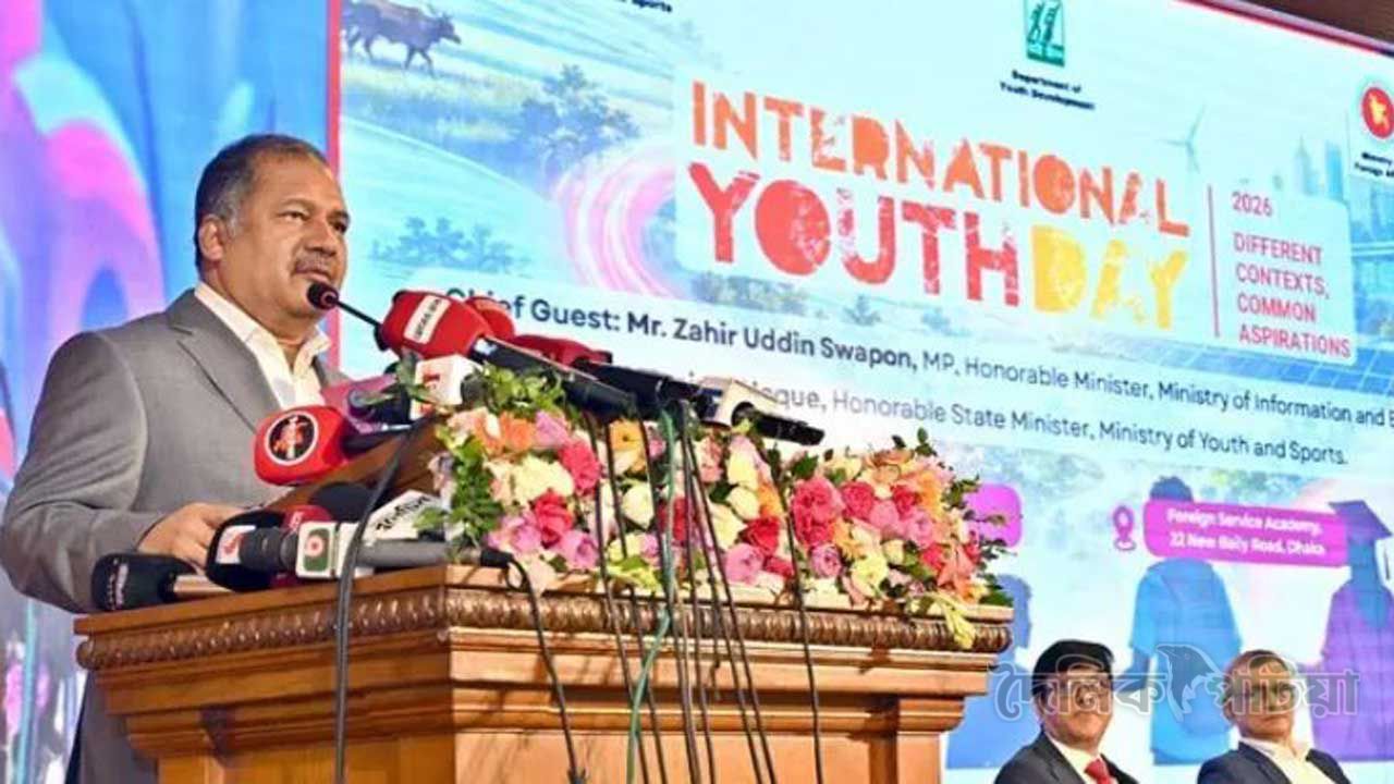 বক্তব্য রাখছেন তথ্য ও সম্প্রচার মন্ত্রী জহির উদ্দিন