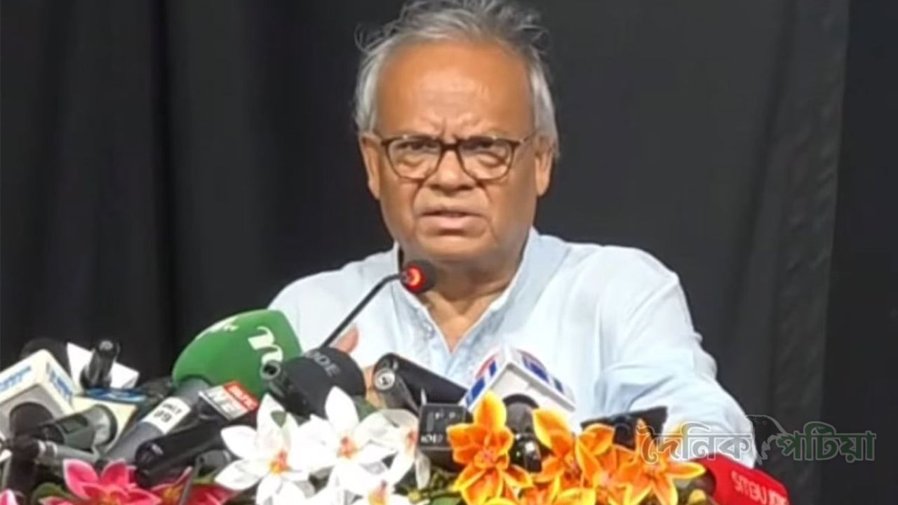 রেমিট্যান্স শাটডাউনের হুমকি দিয়ে বিরোধীদল কী অর্জন করতে চায়, প্রশ্ন রিজভীর